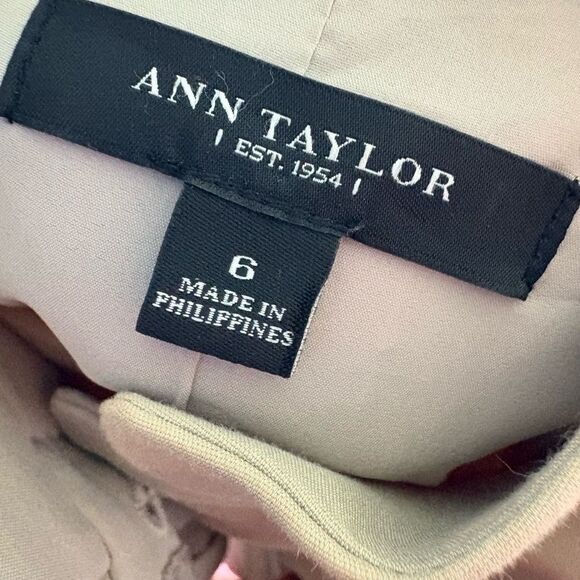 Ann Taylor Jacket Womens Size M Beige Utility Four Pockets Safari Chic - Picture 4 of 4